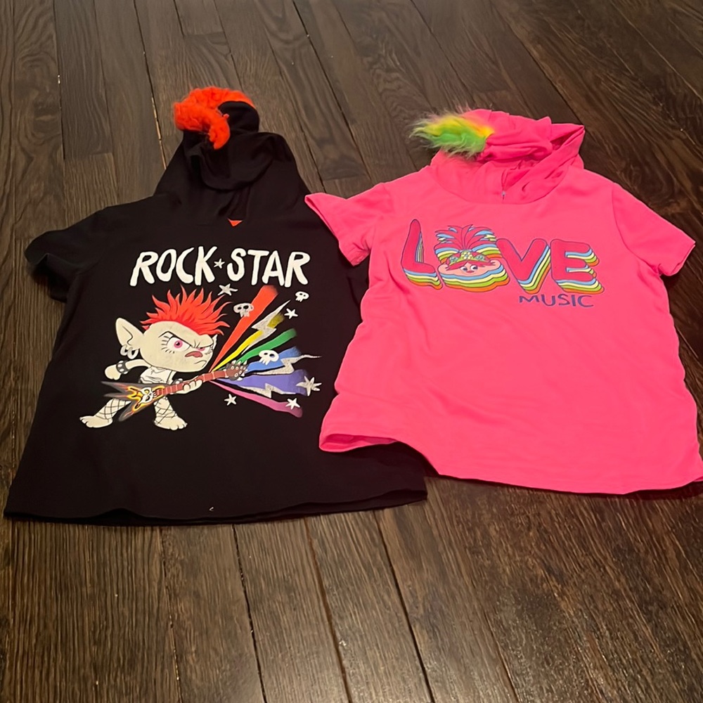 Trolls Queen Barb and Poppy hooded T Shirts with fur hood